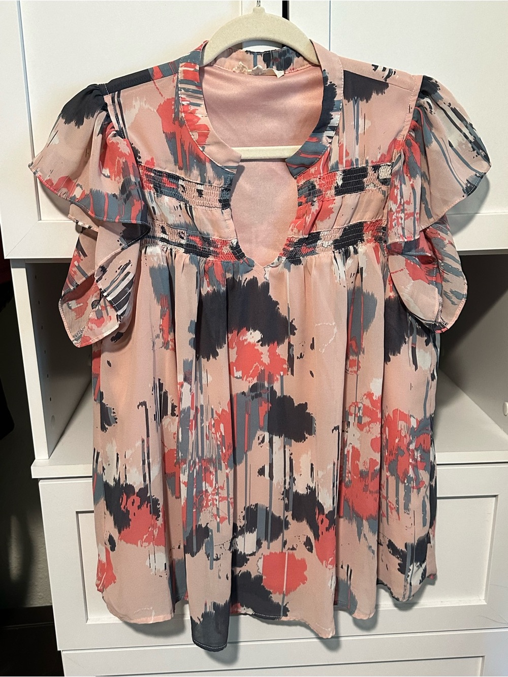 Entry Abstract Floral Print Ruffle Sleeve Blouse Pink Navy Cream. Size Medium